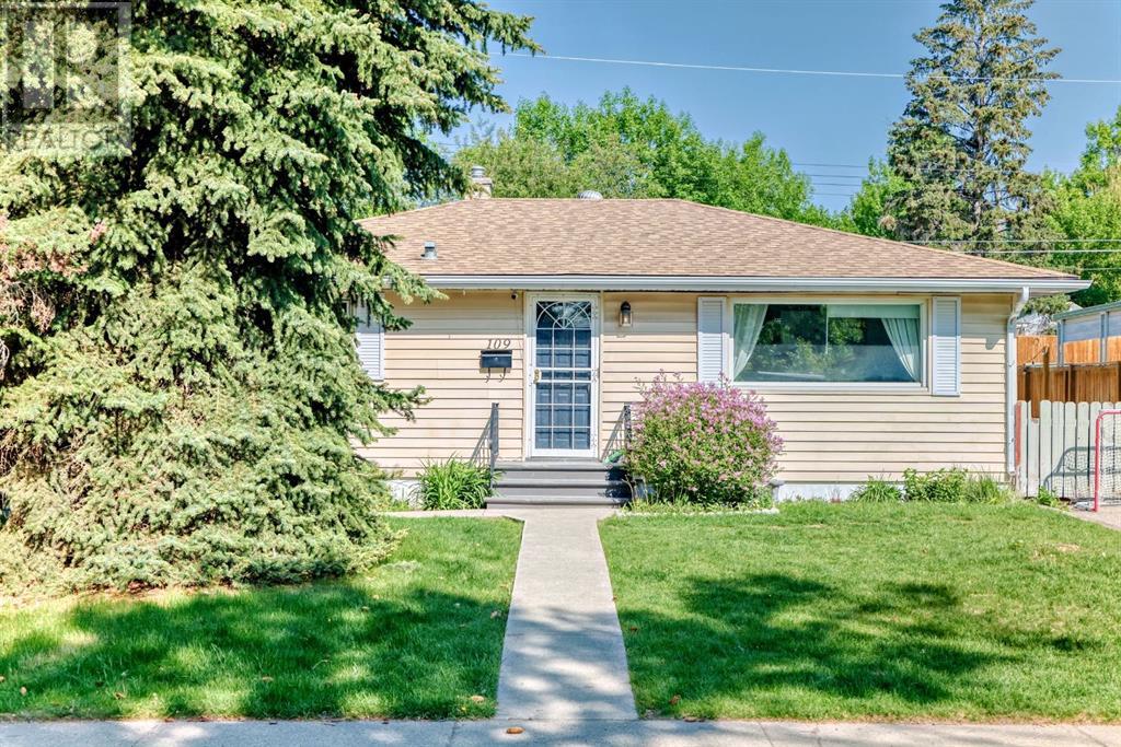 Property at 109 Hounslow Drive NW image 1