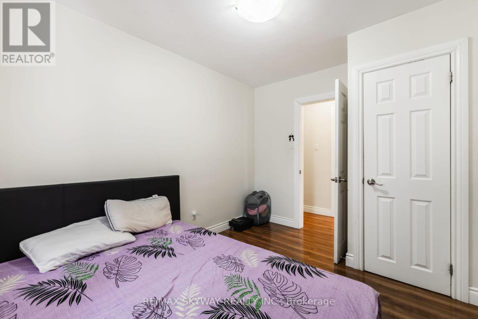 98 Jessie Street, Brampton (Downtown Brampton), Ontario  L6Y 1L7 - Photo 15 - W12230835