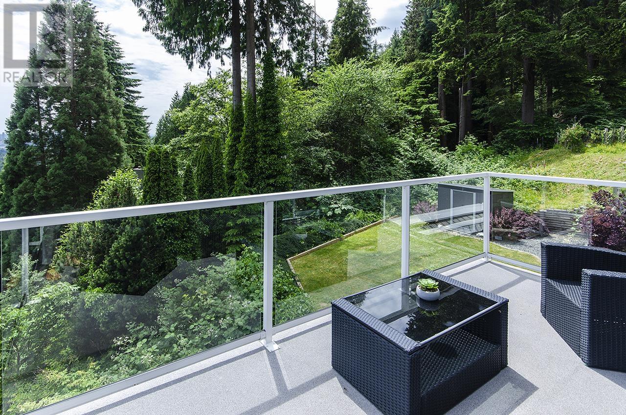 1241 Coleman Street, North Vancouver, British Columbia  V7K 3C2 - Photo 12 - R3017481