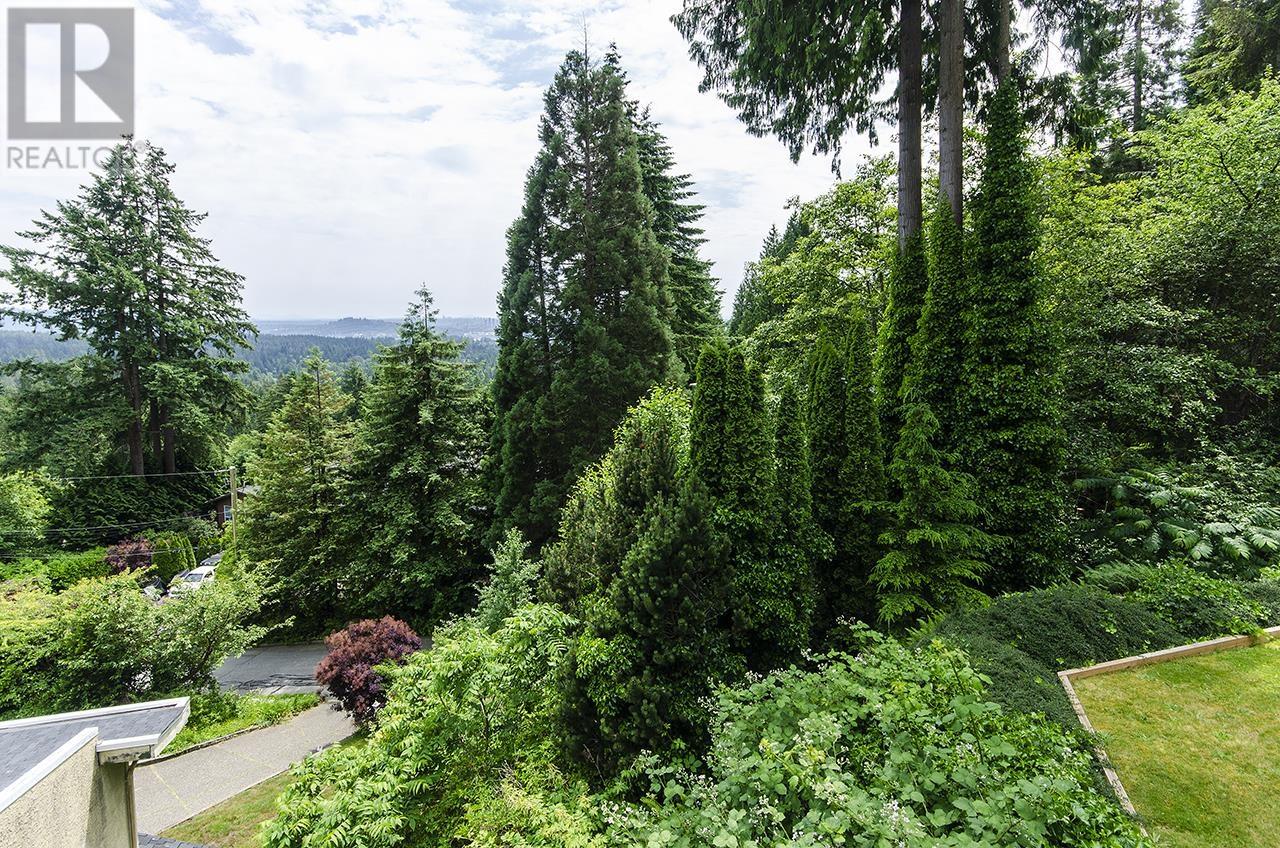 1241 Coleman Street, North Vancouver, British Columbia  V7K 3C2 - Photo 13 - R3017481