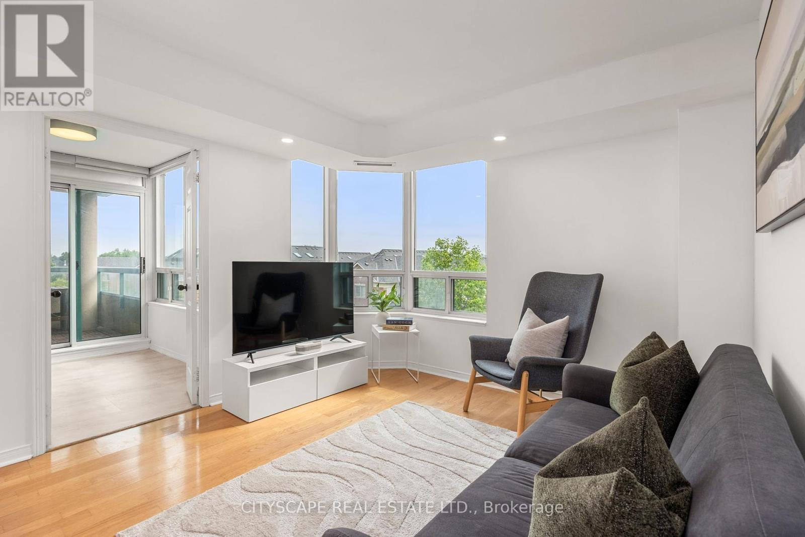 503 - 5 Emerald Lane, Vaughan, Ontario L4J 8P7 - Photo 4 - N12230916