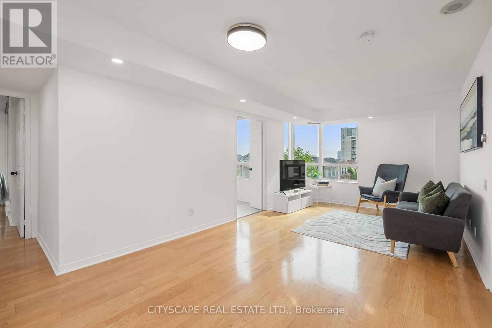 503 - 5 Emerald Lane, Vaughan, Ontario L4J 8P7 - Photo 9 - N12230916