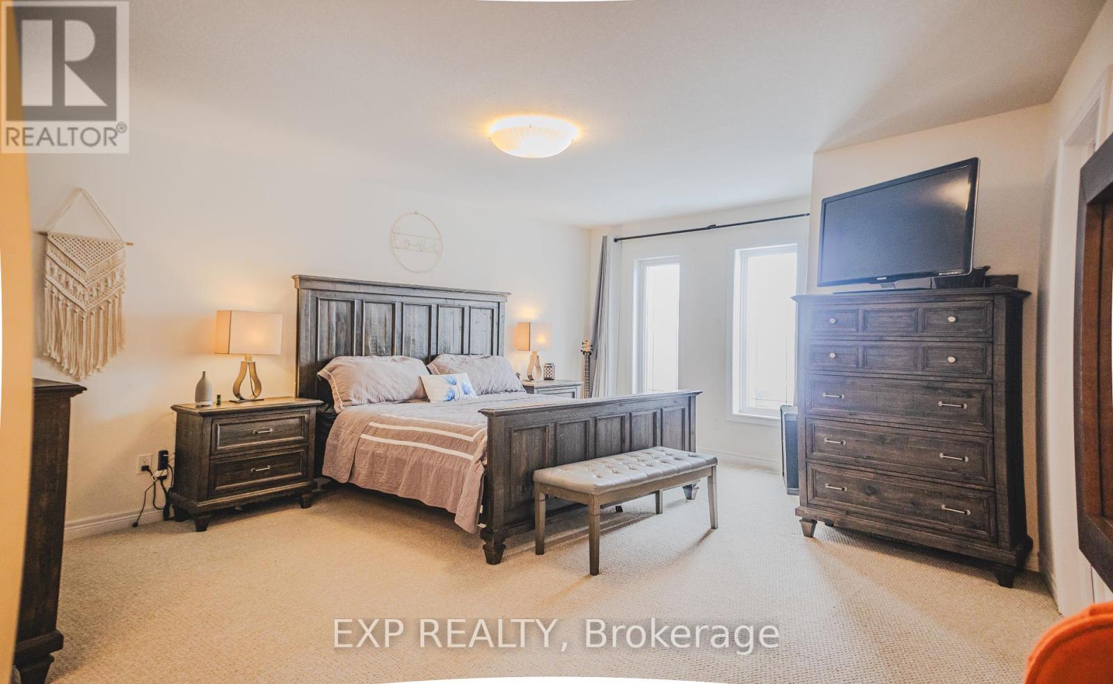67 - 77 Diana Ave Avenue, Brantford, Ontario  N3T 0R6 - Photo 32 - X12230896