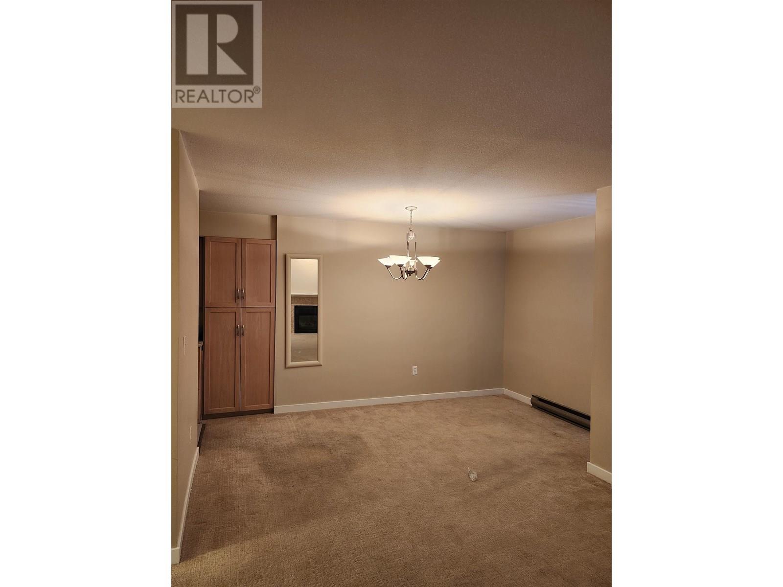 Property at 104 1150 DUFFERIN STREET image 4