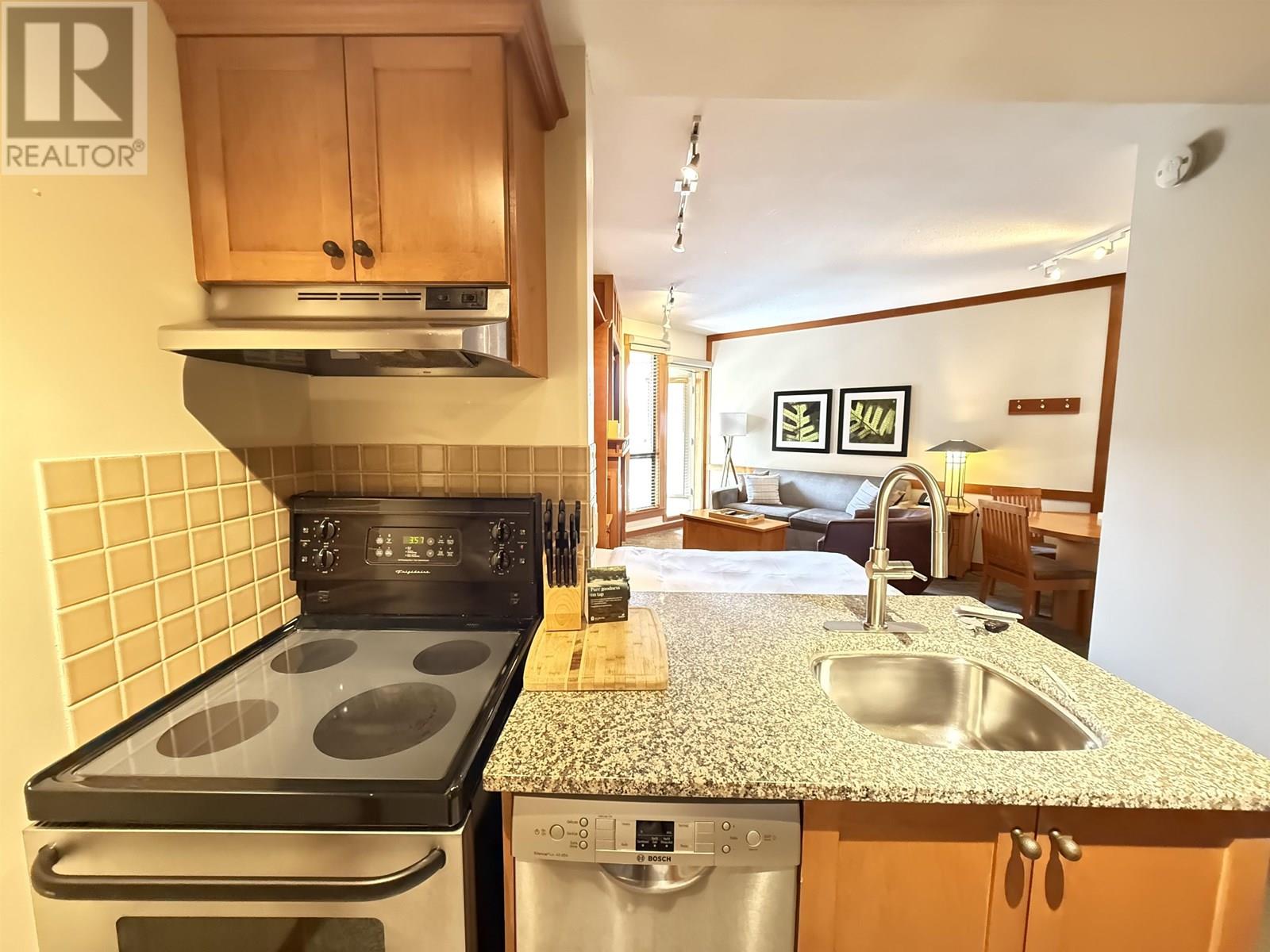 620 4320 Sundial Crescent, Whistler, British Columbia  V8E 1G6 - Photo 6 - R3017115