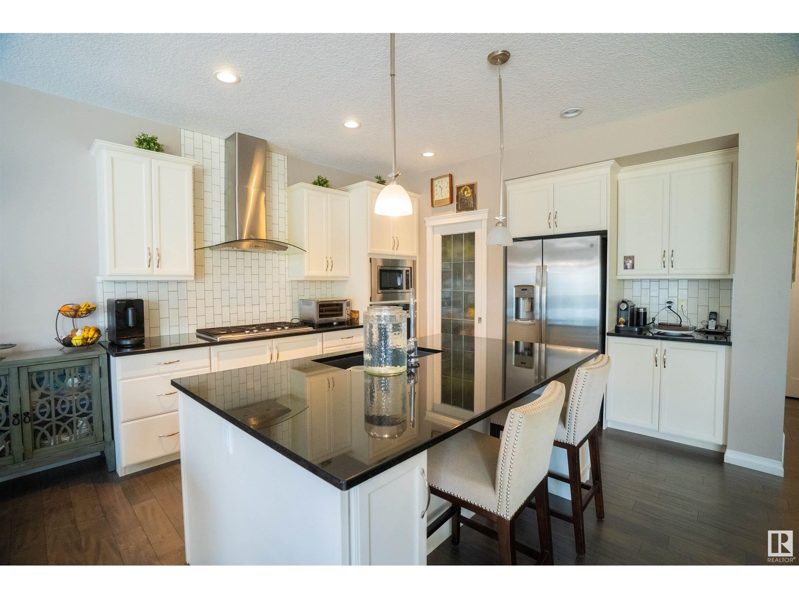 Property at 17107 71 ST NW image 5