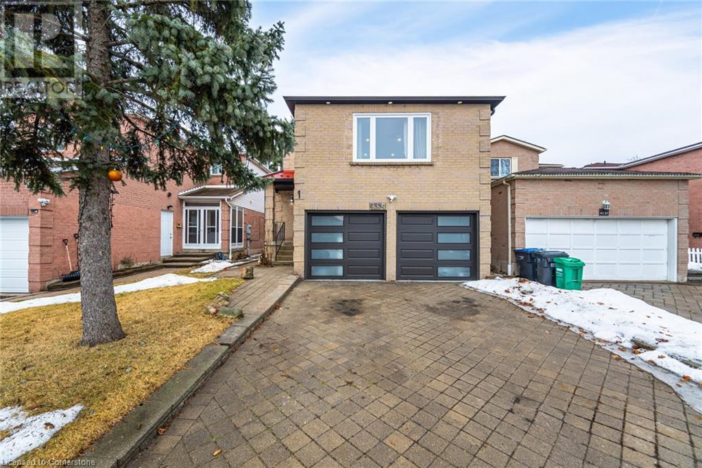 Property at 4354 WATERFORD Crescent image 1