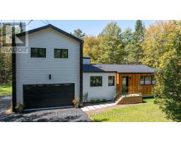1290 CEDAR LANE, bracebridge (macaulay), Ontario