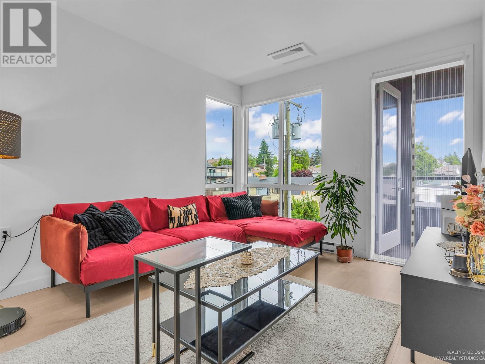 307 7599 15 Street, Burnaby, British Columbia  V3N 0H9 - Photo 11 - R3016426