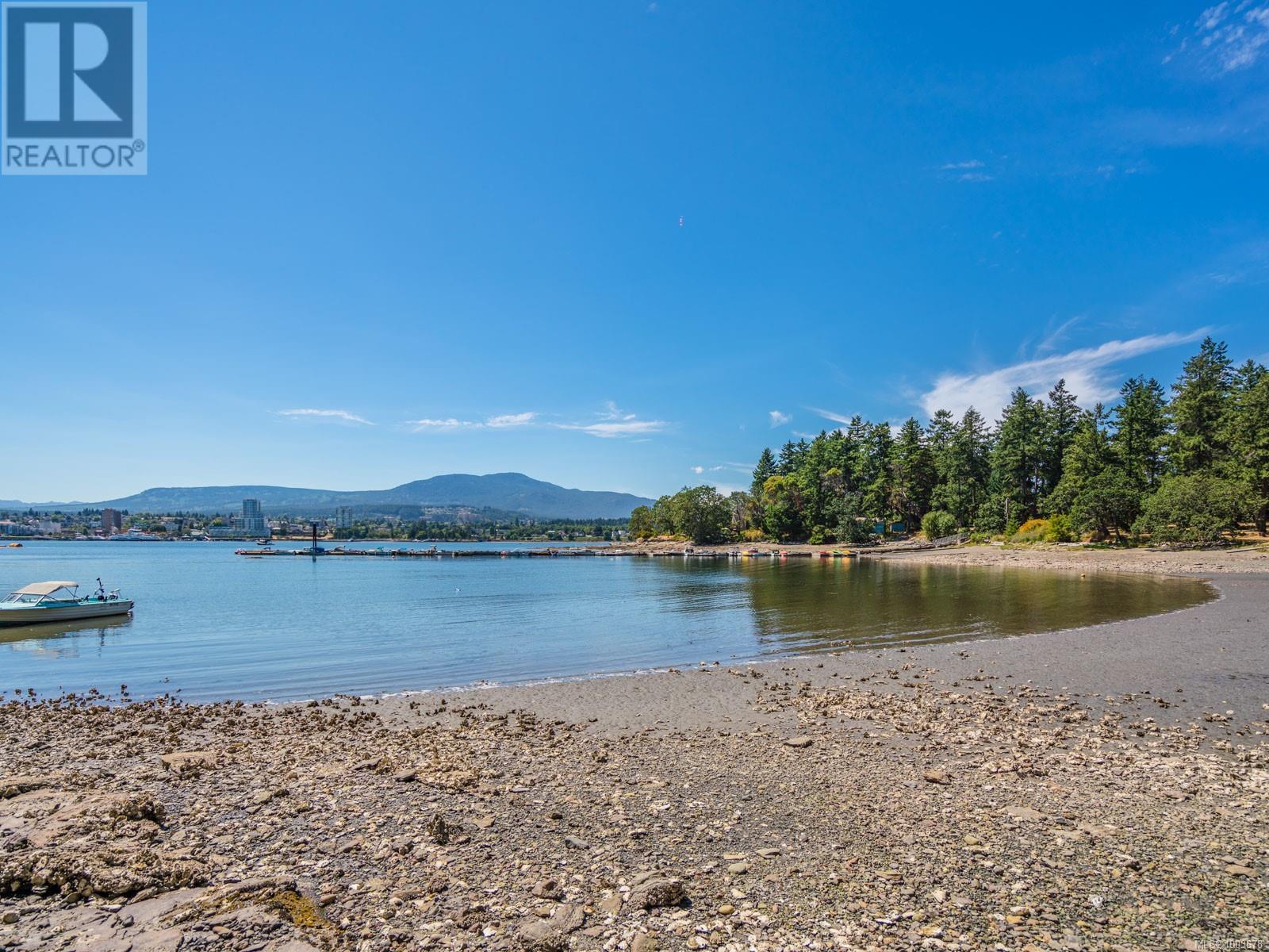 137 Pirates Lane, Protection Island, British Columbia