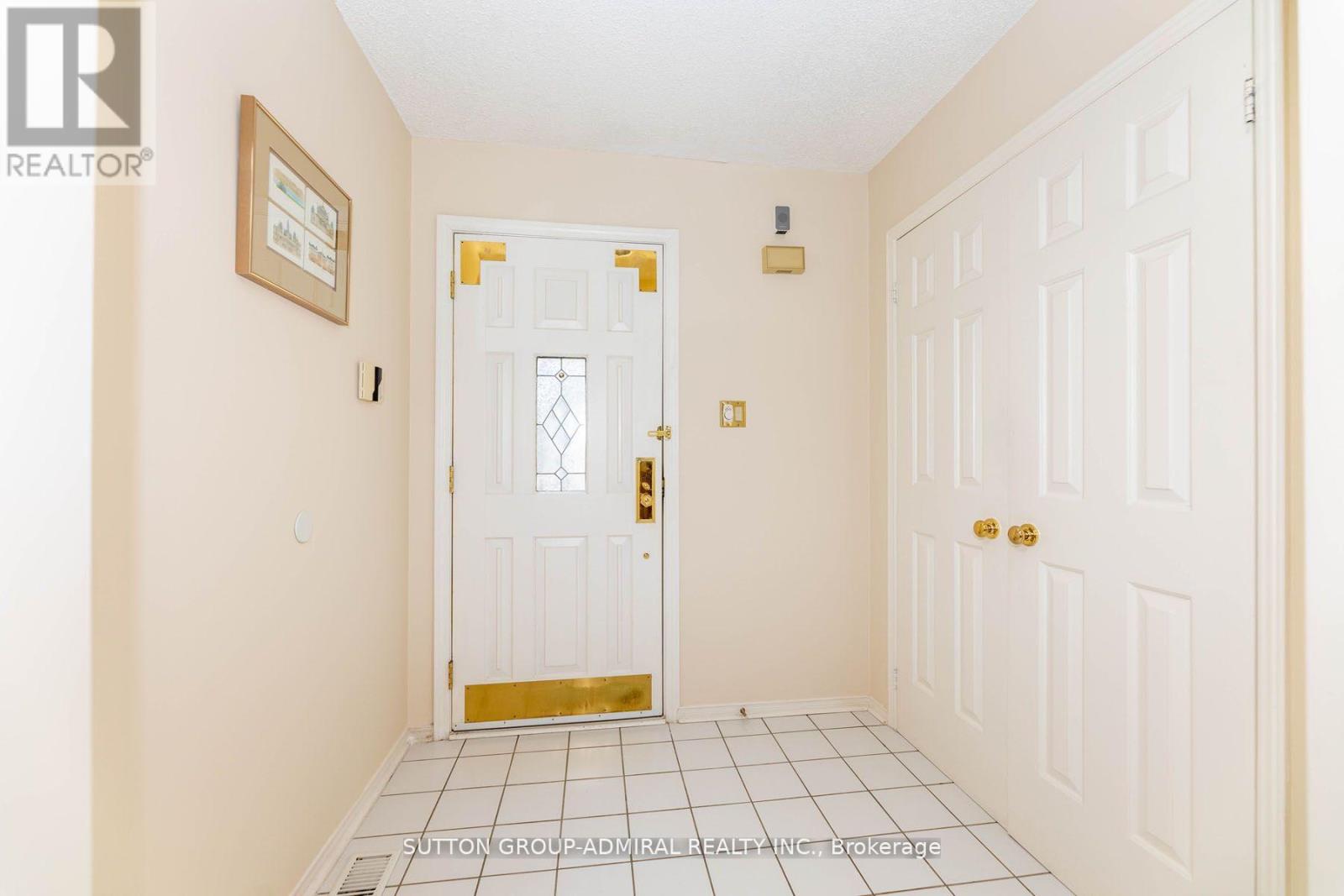 Property at 66 CONGRESS COURT image 3