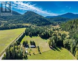 9848 6 Highway, salmo, British Columbia
