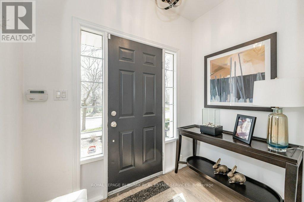 Property at 5 - 1061 NORTH SHORE BOULEVARD E image 5
