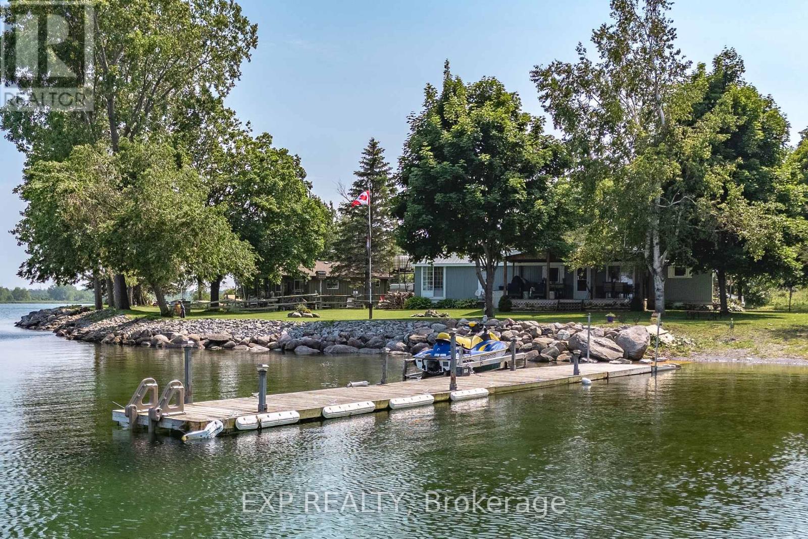 85 Pirates Cove Lane, Prince Edward County (South Marysburg Ward), Ontario  K0K 2T0 - Photo 4 - X12231120