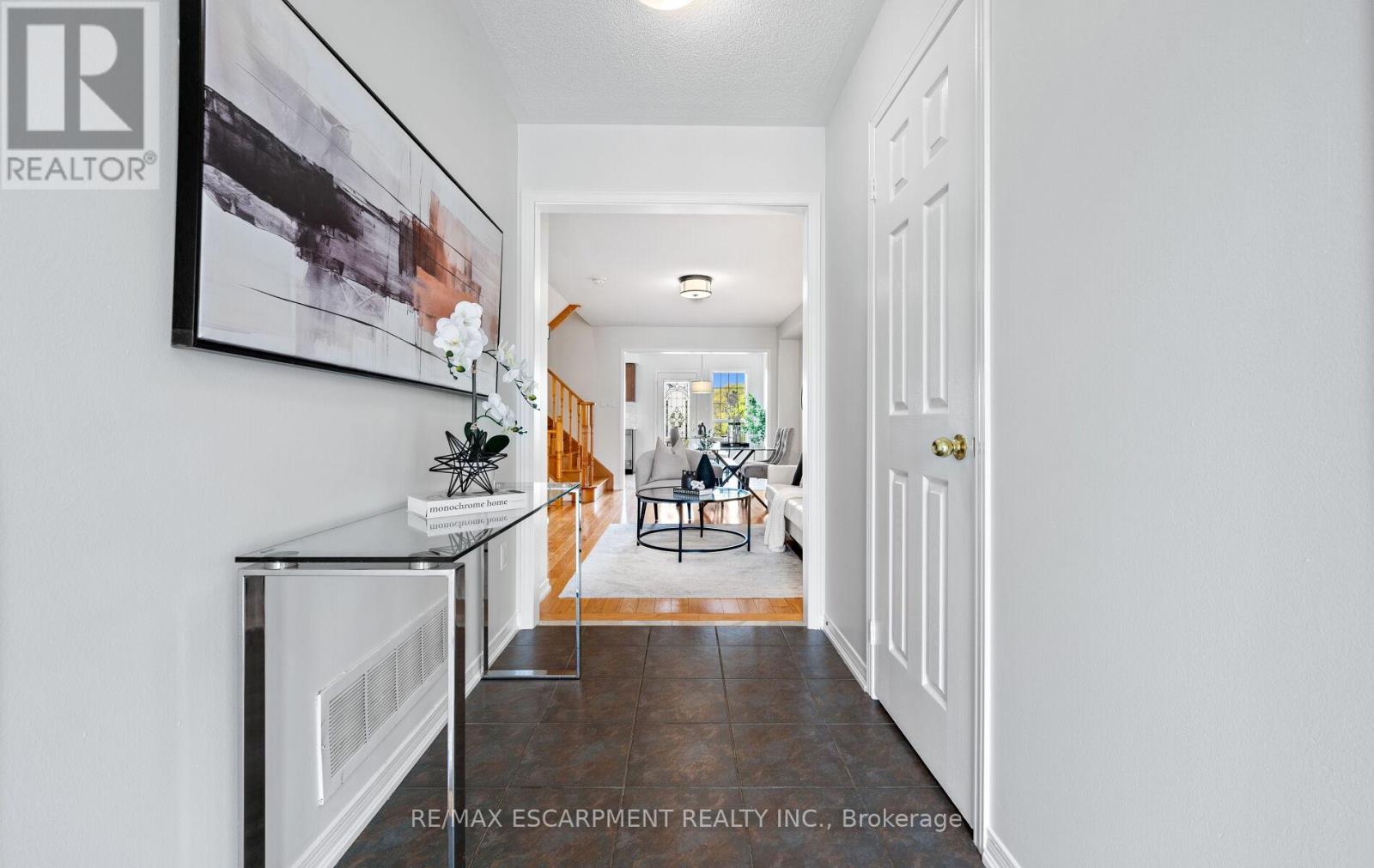 Property at 144 KEYSTAR COURT image 5