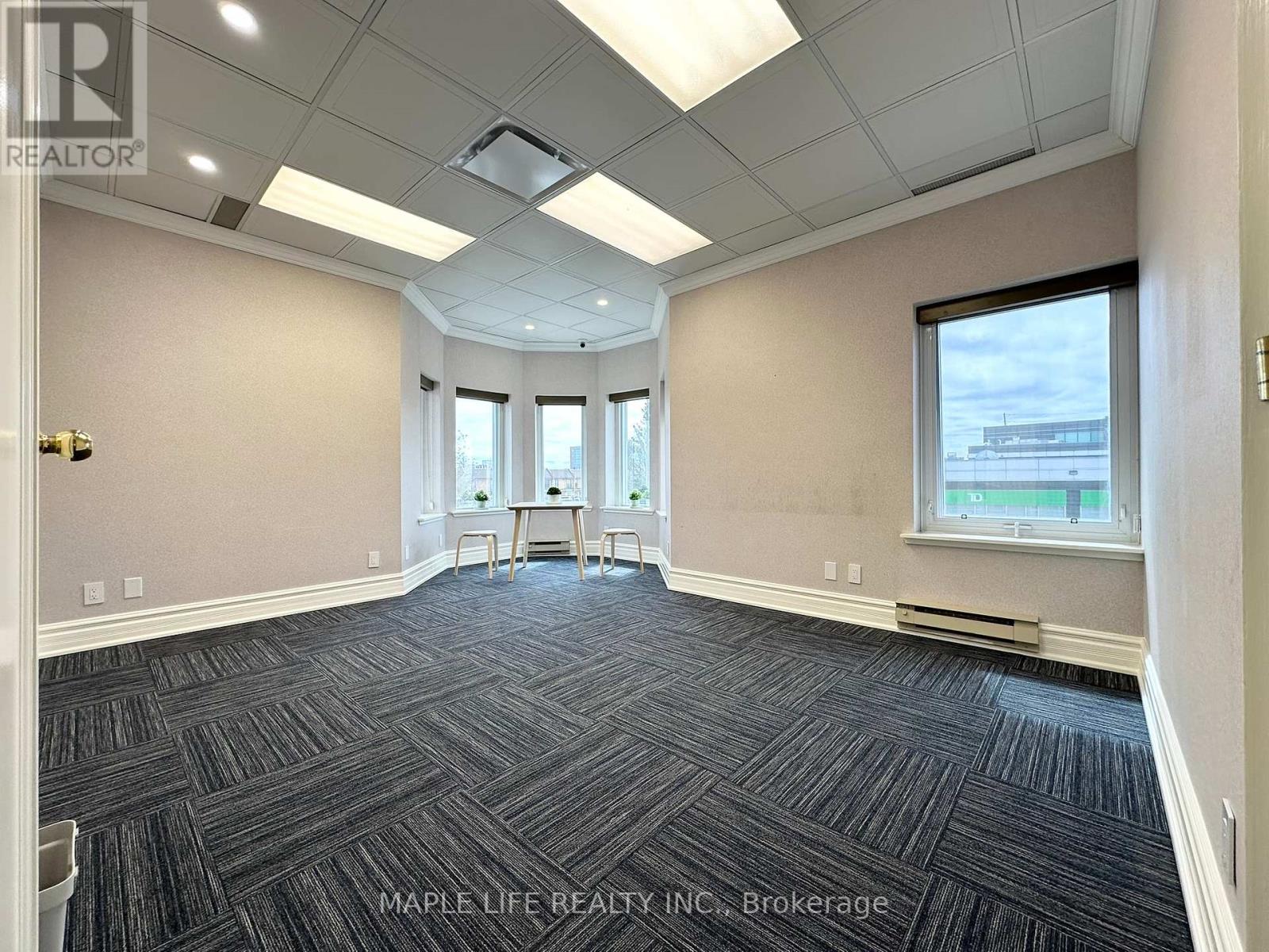 5-B - 30 Wertheim Court, Richmond Hill, Ontario  L4B 1B9 - Photo 17 - N12231140