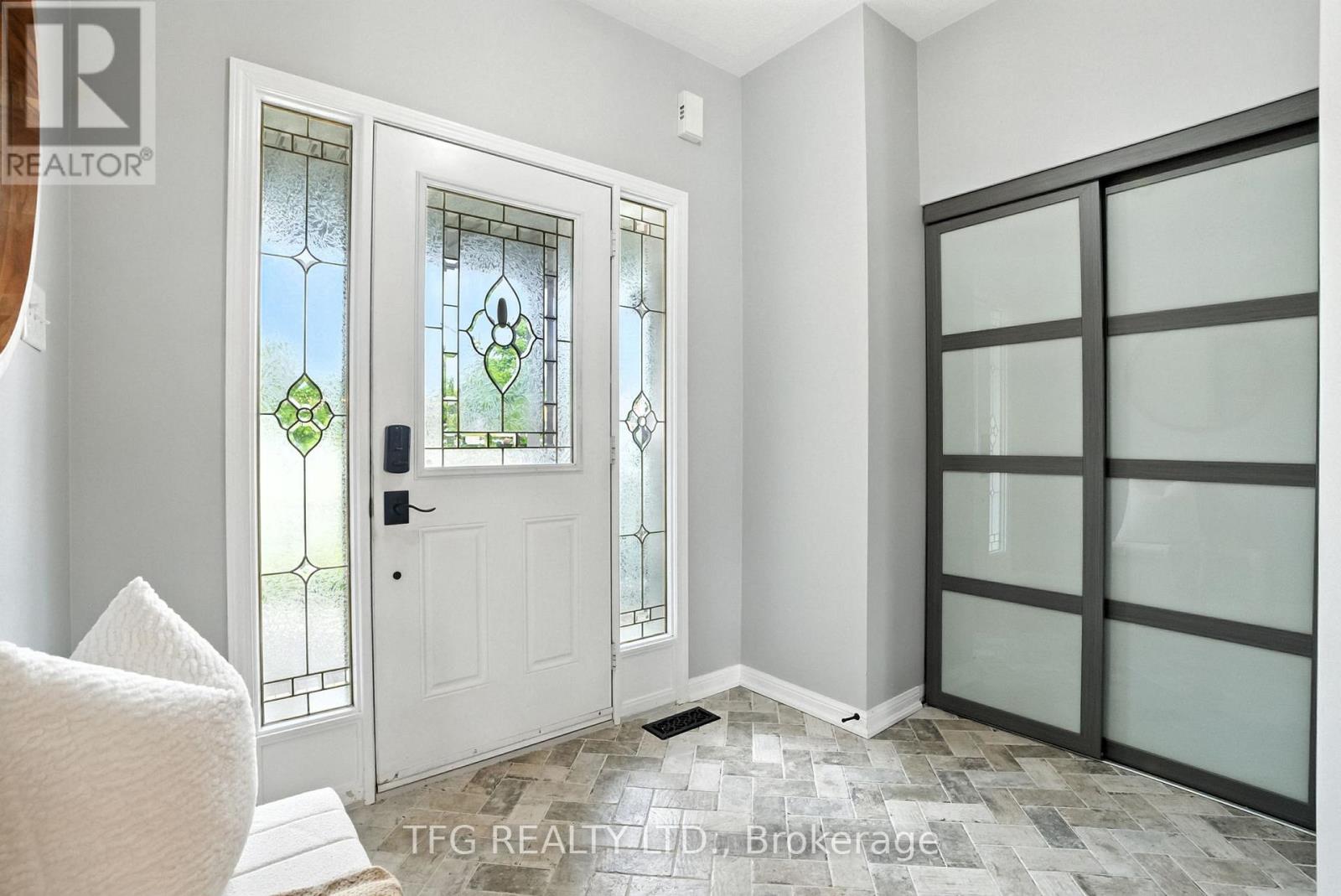 Property at 900 ORMOND DRIVE image 5