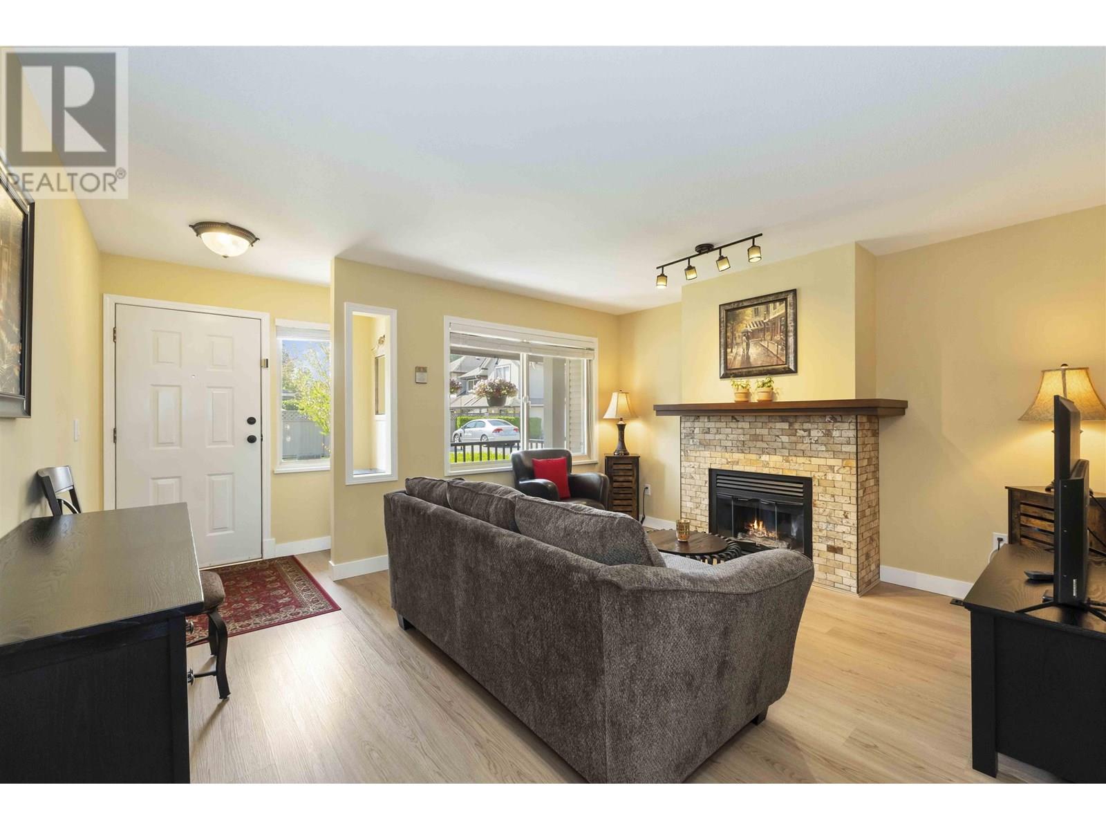 Property at 11 11860 210 STREET image 2