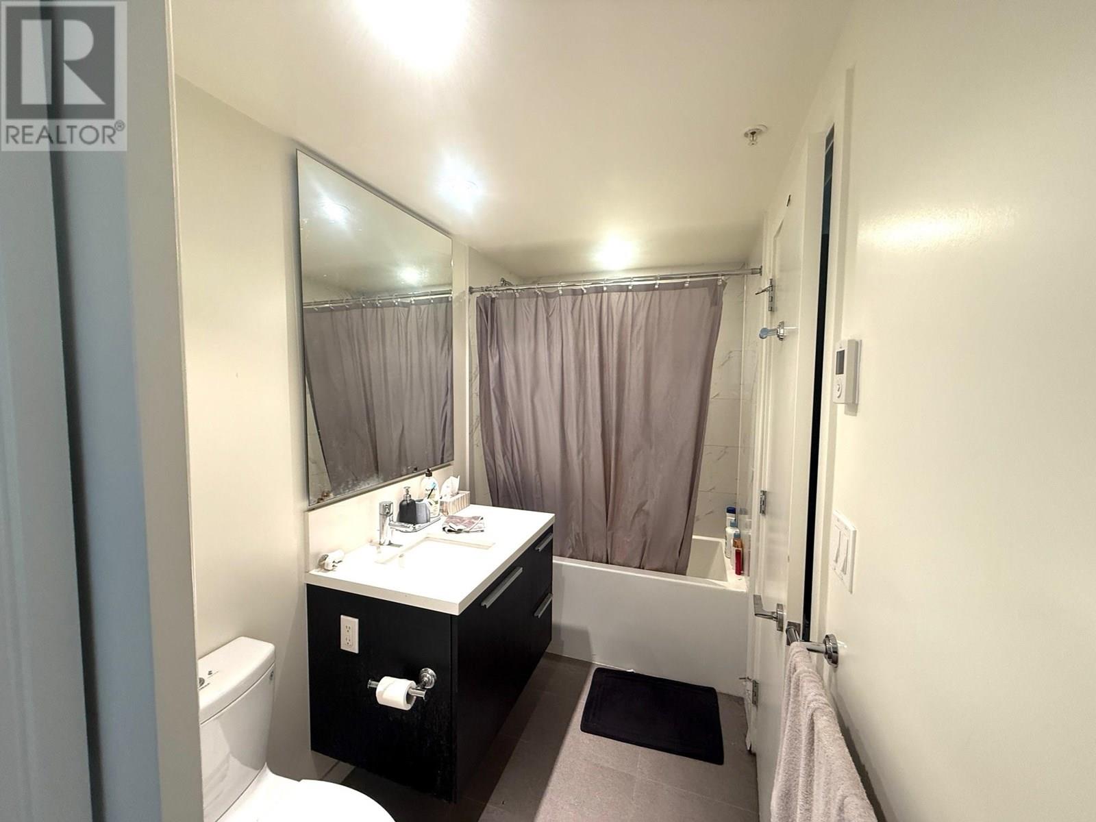 Listing Picture 16 of 16 : 2206 6333 SILVER AVENUE, Burnaby / 本拿比 - 魯藝地產 Yvonne Lu Group - MLS Medallion Club Member