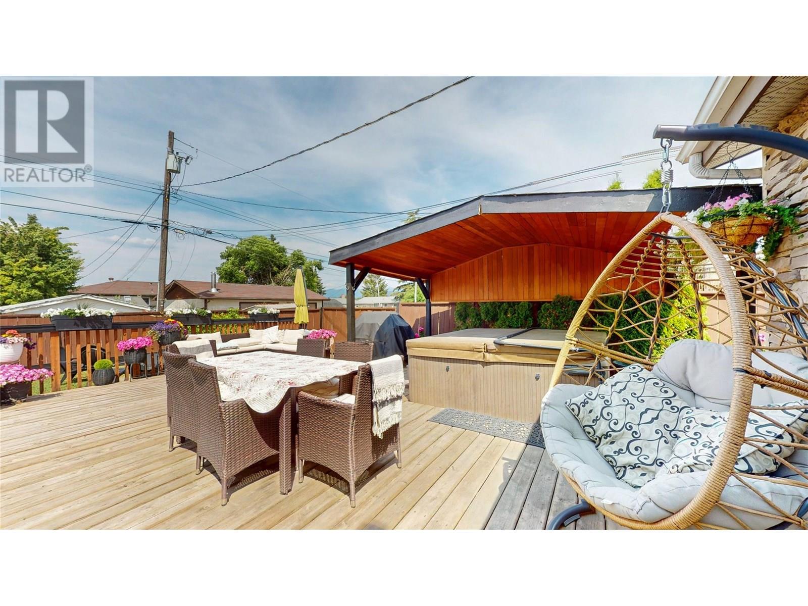 300 7th Street S, Cranbrook, British Columbia  V1C 1M7 - Photo 32 - 10352225