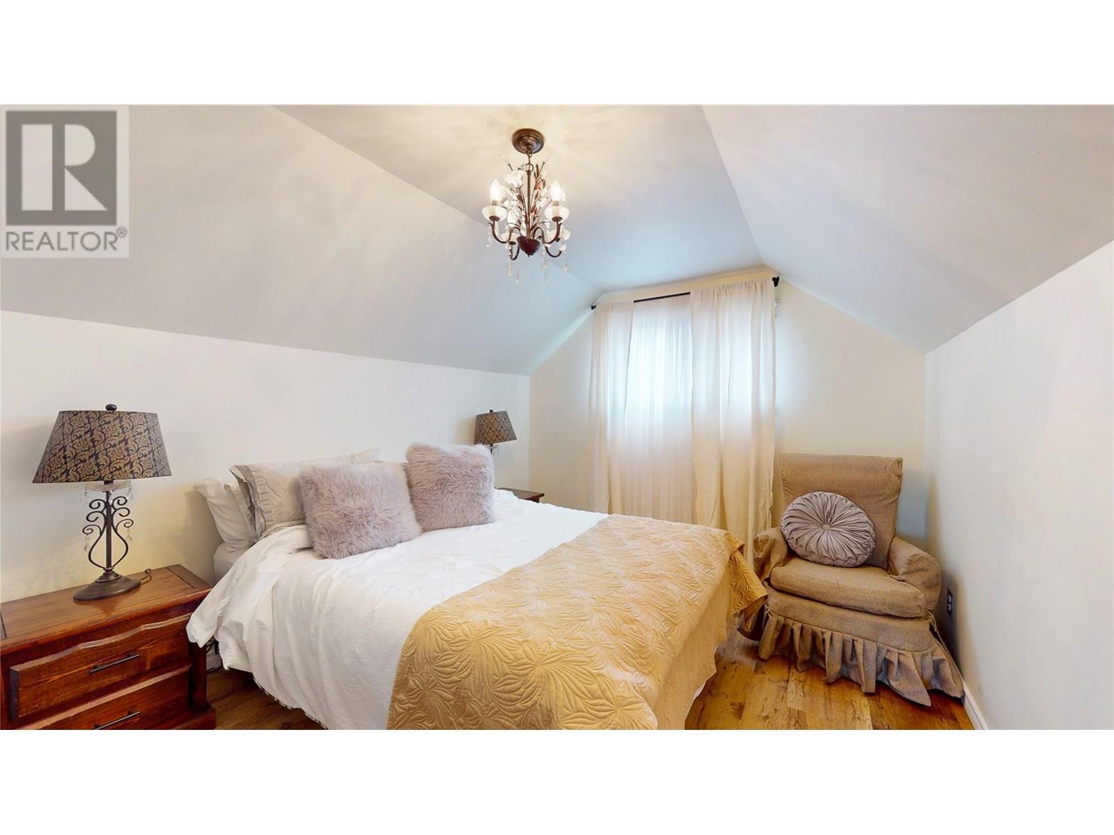 300 7th Street S, Cranbrook, British Columbia  V1C 1M7 - Photo 15 - 10352225