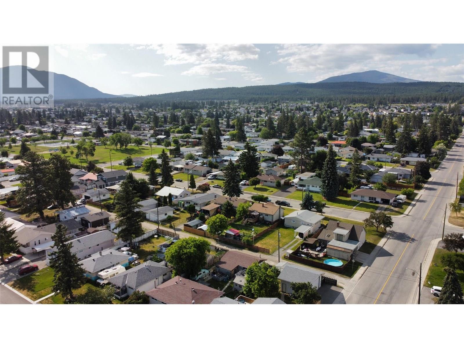 300 7th Street S, Cranbrook, British Columbia  V1C 1M7 - Photo 36 - 10352225