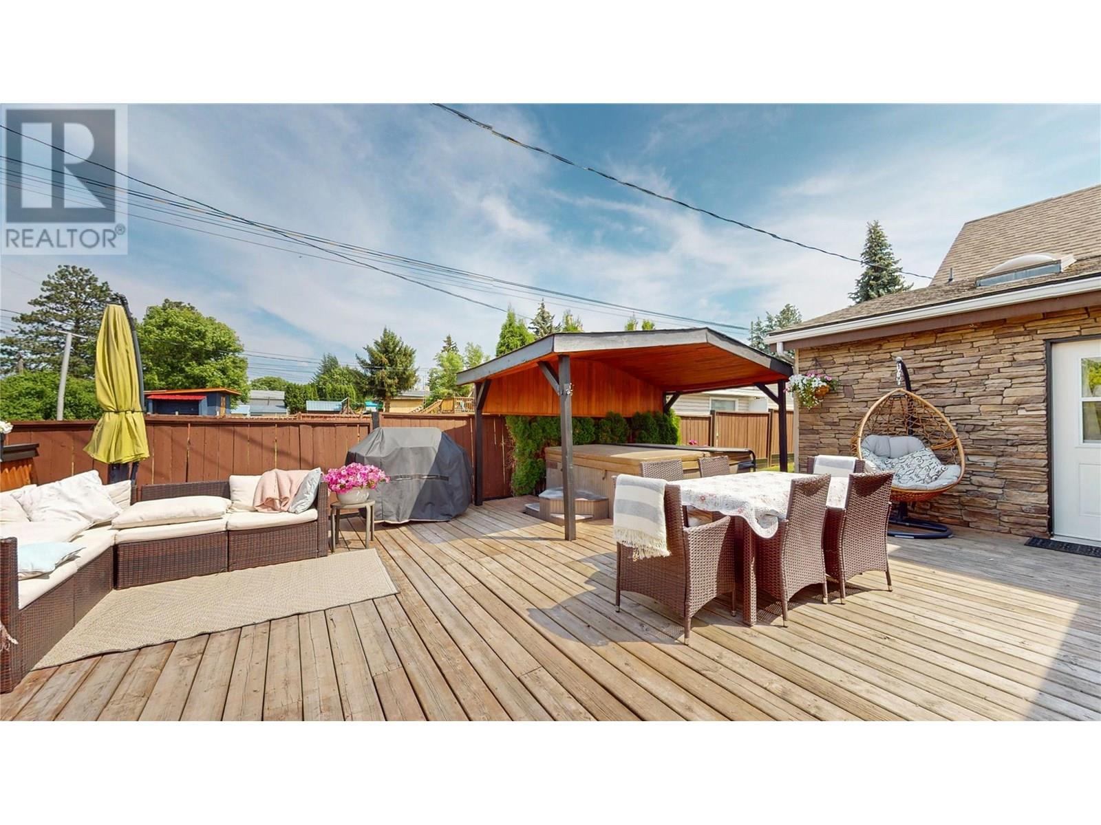 300 7th Street S, Cranbrook, British Columbia  V1C 1M7 - Photo 29 - 10352225