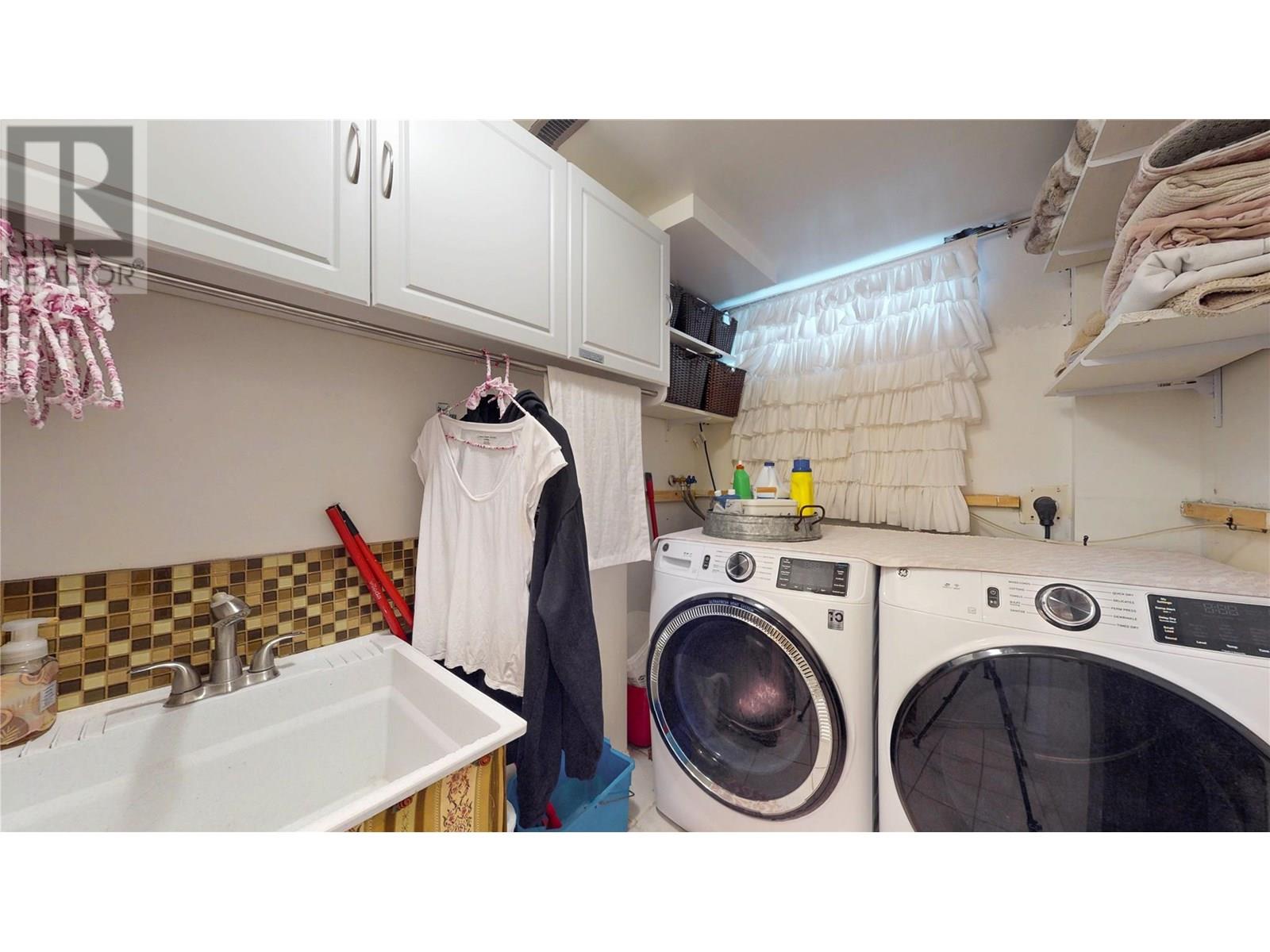 300 7th Street S, Cranbrook, British Columbia  V1C 1M7 - Photo 19 - 10352225