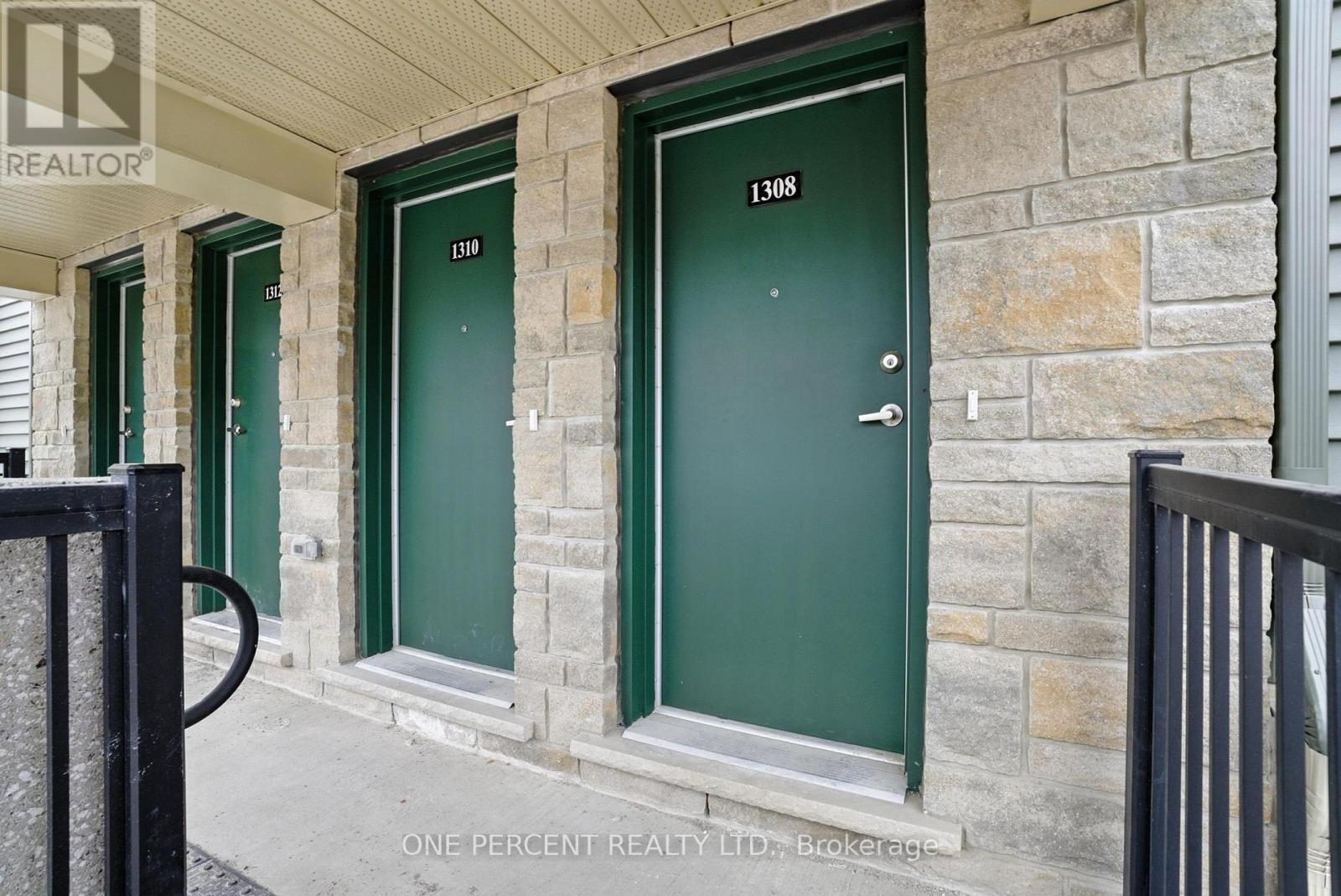 Property at 1308 CREEKWAY PRIVATE image 2