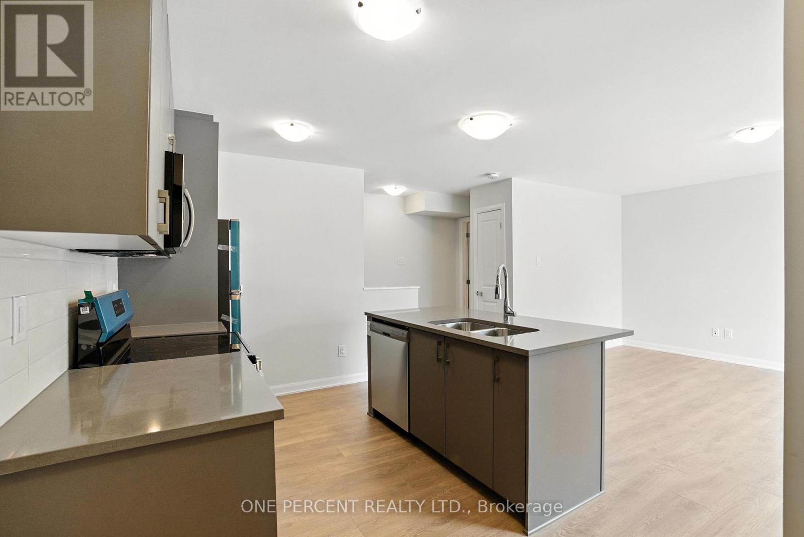 Property at 1308 CREEKWAY PRIVATE image 5