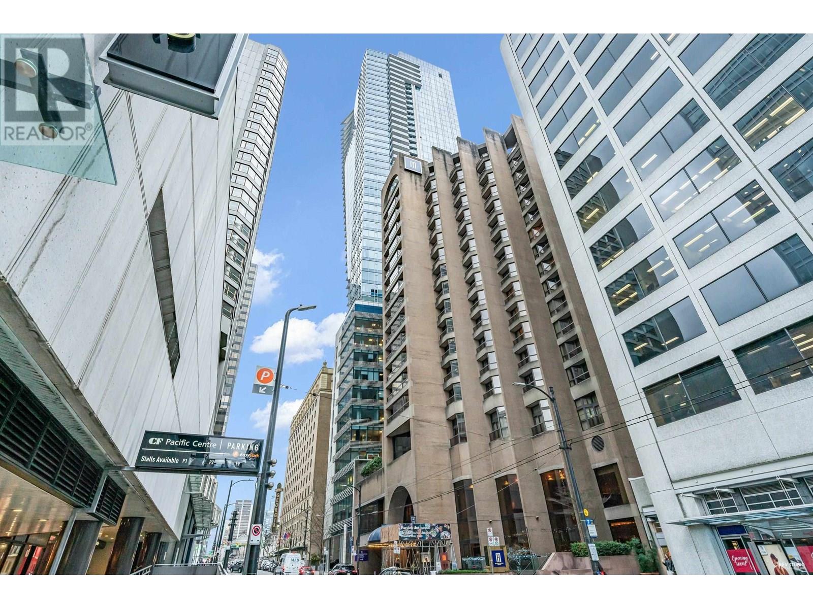 3002 667 HOWE STREET, Vancouver, British Columbia