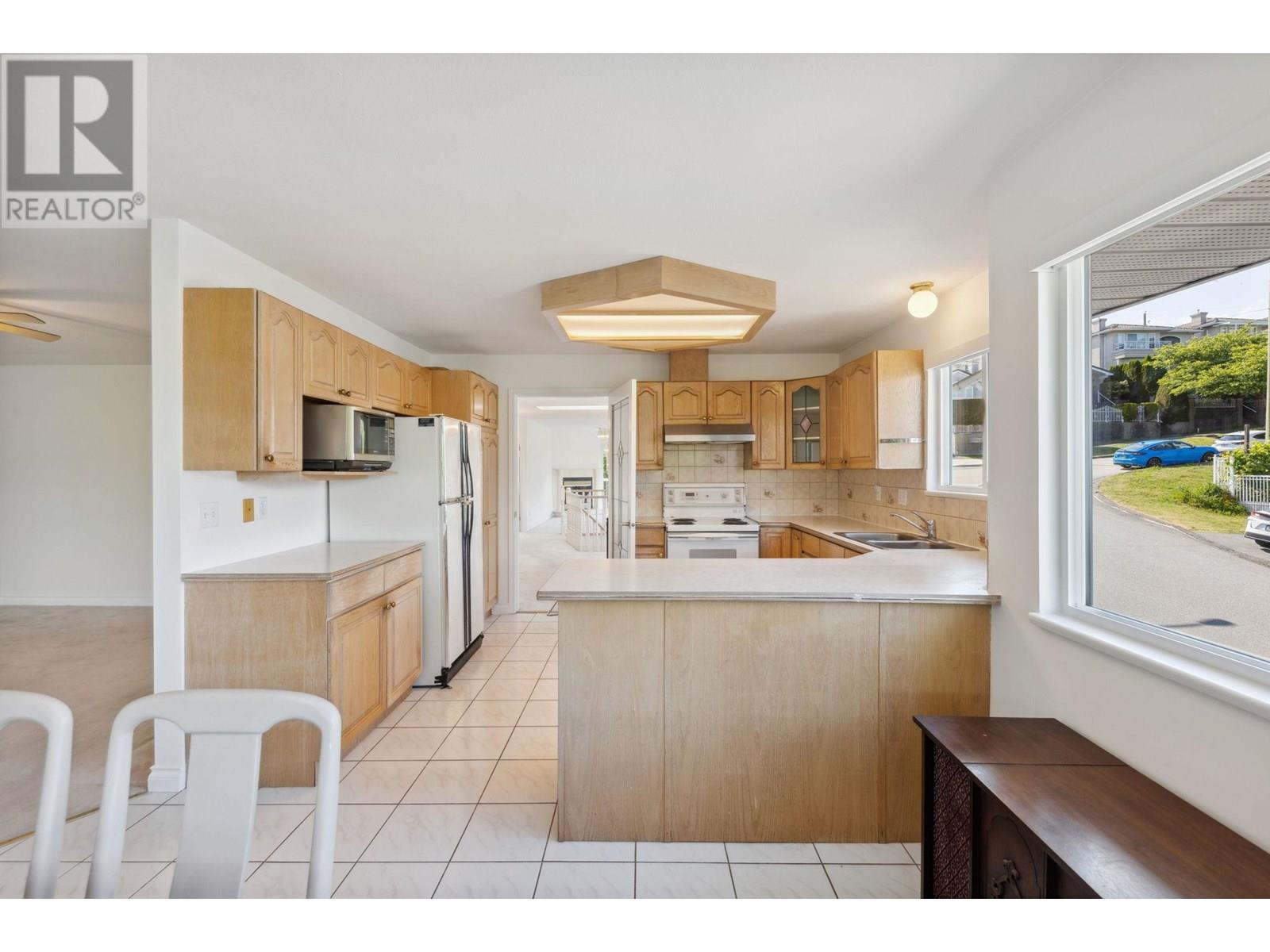 5616 Pandora Street, Burnaby, British Columbia  V5B 4Y6 - Photo 14 - R3017648