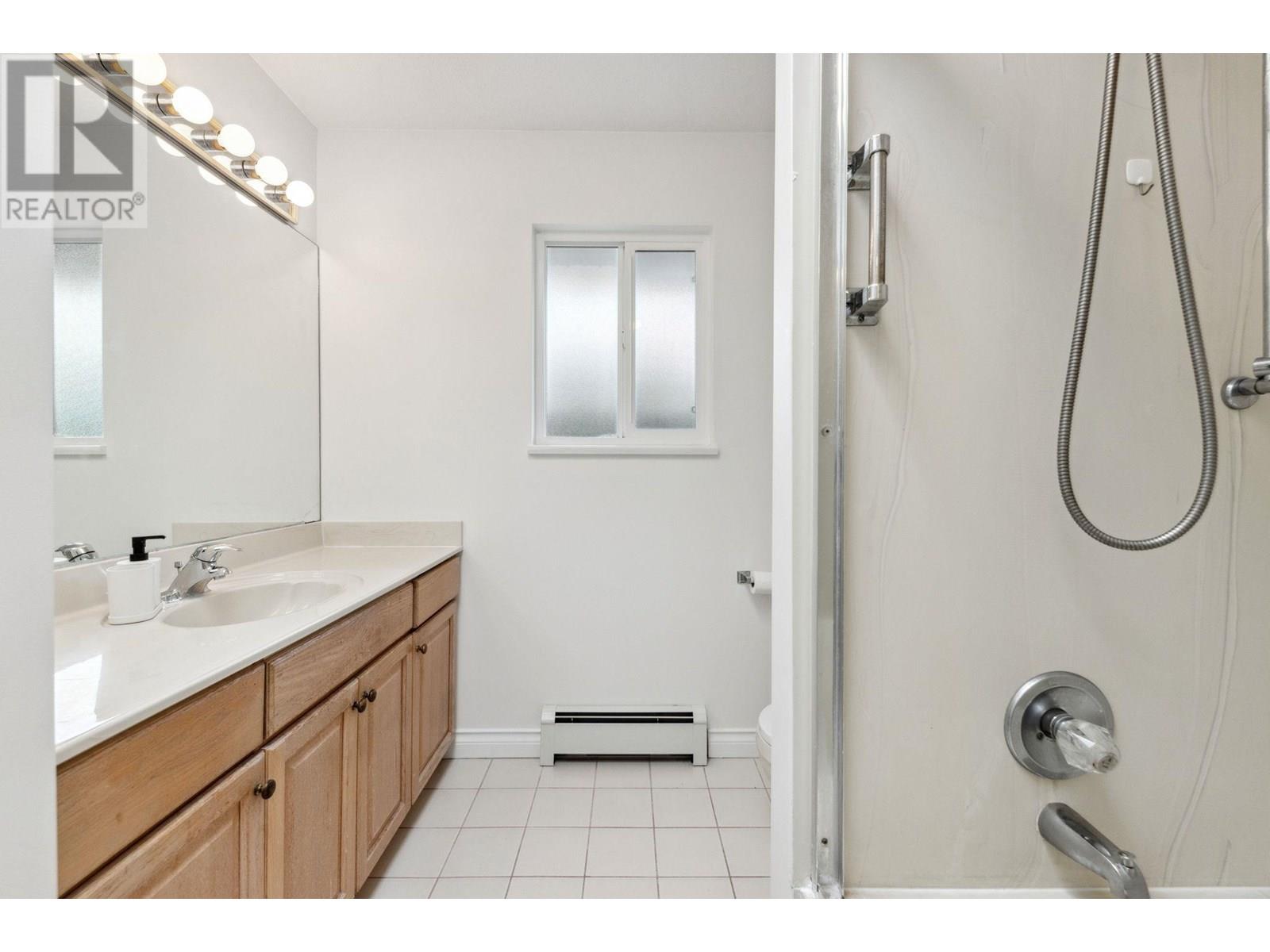 5616 Pandora Street, Burnaby, British Columbia  V5B 4Y6 - Photo 21 - R3017648