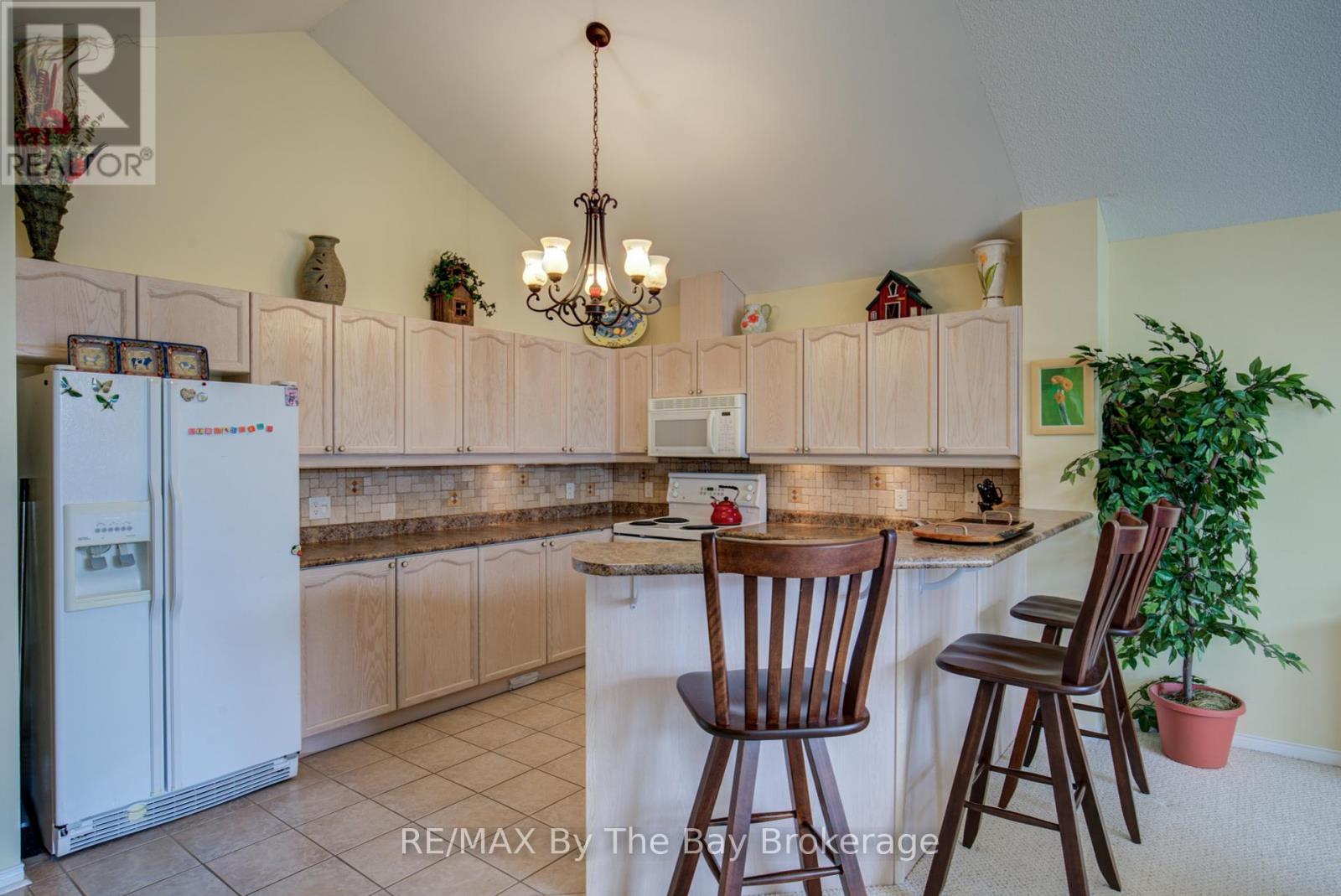32 - 32 Green Briar Drive, Collingwood, Ontario  L9Y 5H9 - Photo 6 - S12231202