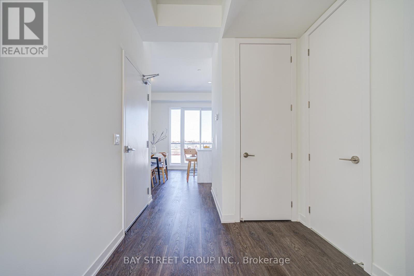 Property at 602 - 7 STECKLEY HOUSE LANE image 4