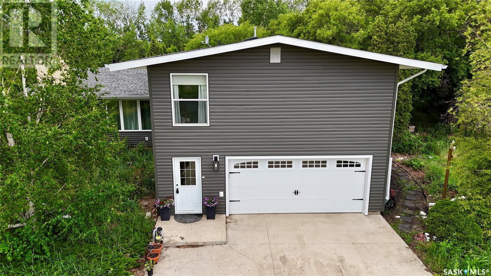 Cooper Acreage, north battleford rm no. 437, Saskatchewan