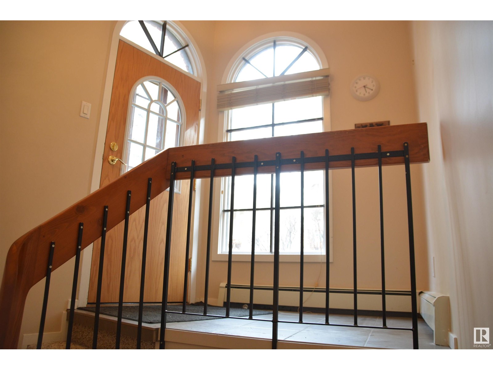 Property at 11176 83 AV NW image 4