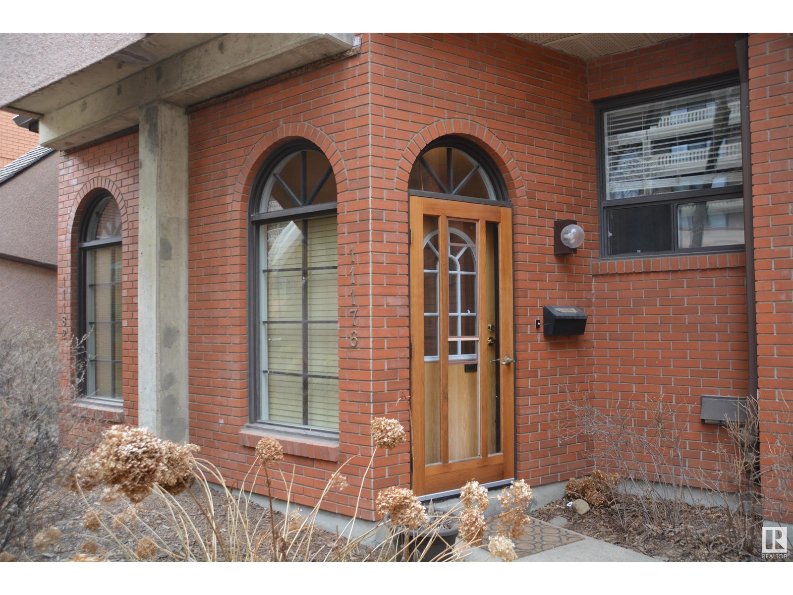 Property at 11176 83 AV NW image 3