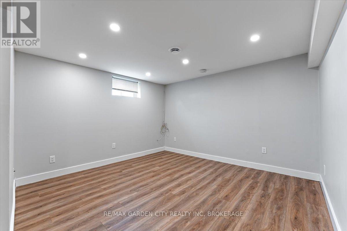 4077 Hickson Avenue, Niagara Falls, Ontario  L2E 3K1 - Photo 12 - X12231248