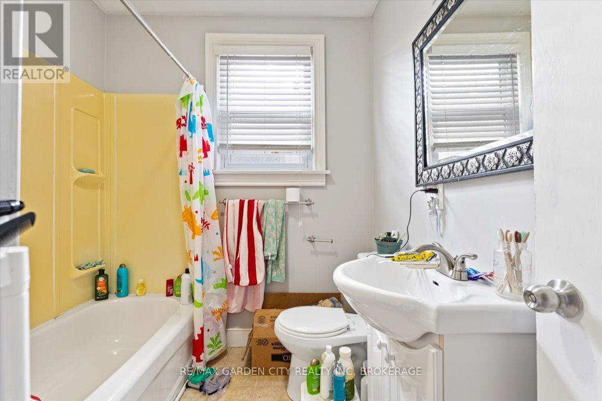 4077 Hickson Avenue, Niagara Falls, Ontario  L2E 3K1 - Photo 26 - X12231248