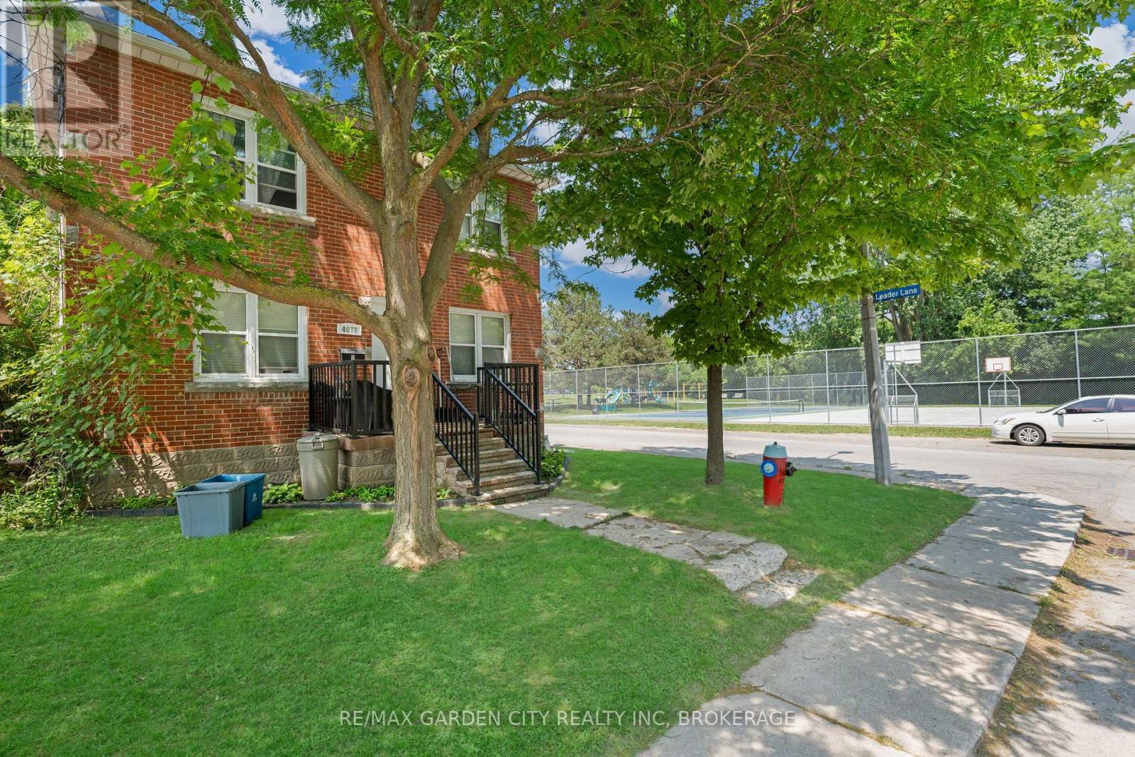 Property at 4077 HICKSON AVENUE image 3
