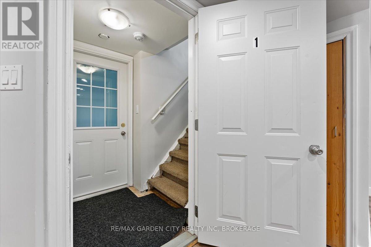 4077 Hickson Avenue, Niagara Falls, Ontario  L2E 3K1 - Photo 9 - X12231248