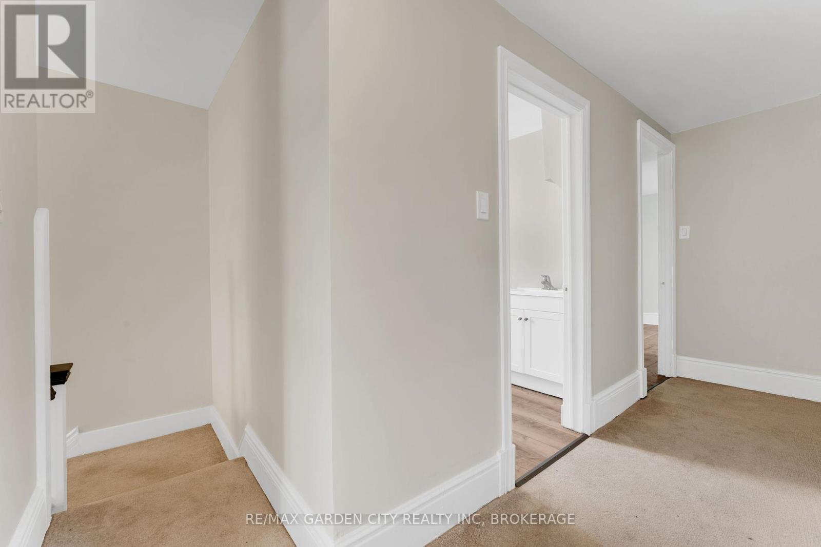 4208 Terrace Avenue, Niagara Falls, Ontario  L2E 3J4 - Photo 19 - X12231249