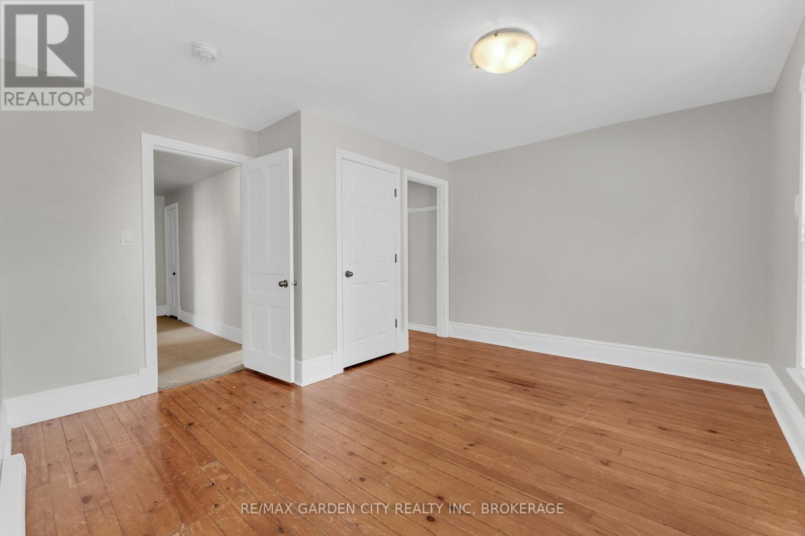 4208 Terrace Avenue, Niagara Falls, Ontario  L2E 3J4 - Photo 22 - X12231249