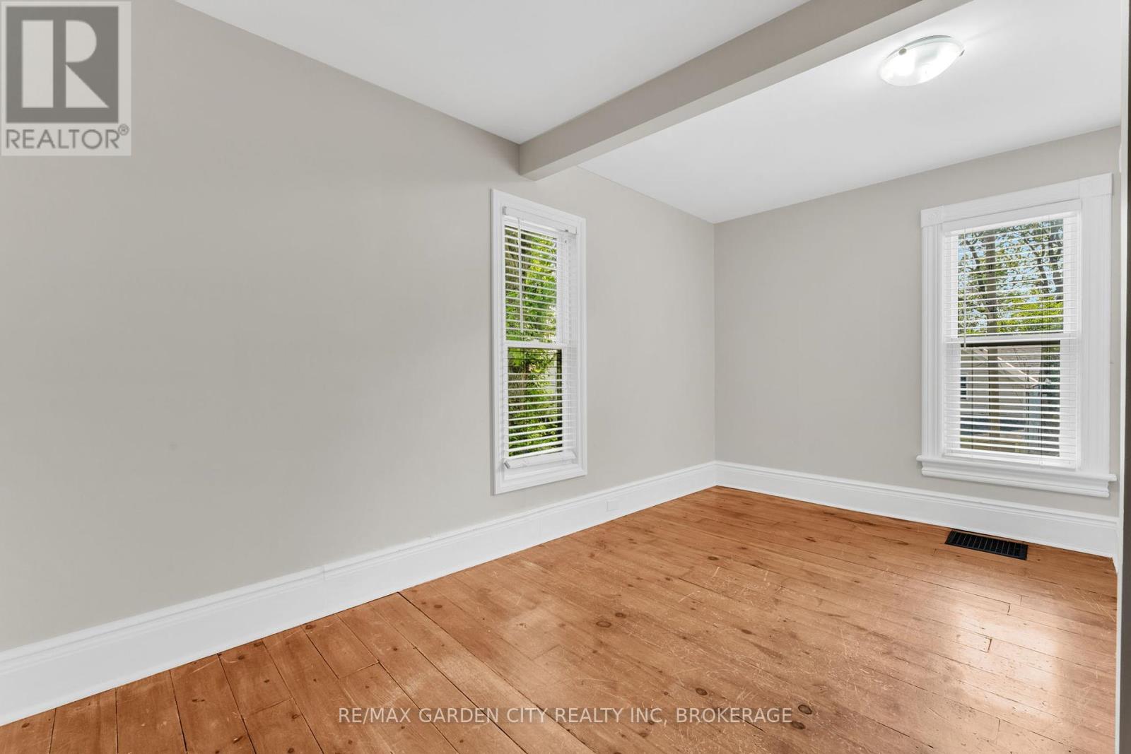 4208 Terrace Avenue, Niagara Falls, Ontario  L2E 3J4 - Photo 29 - X12231249