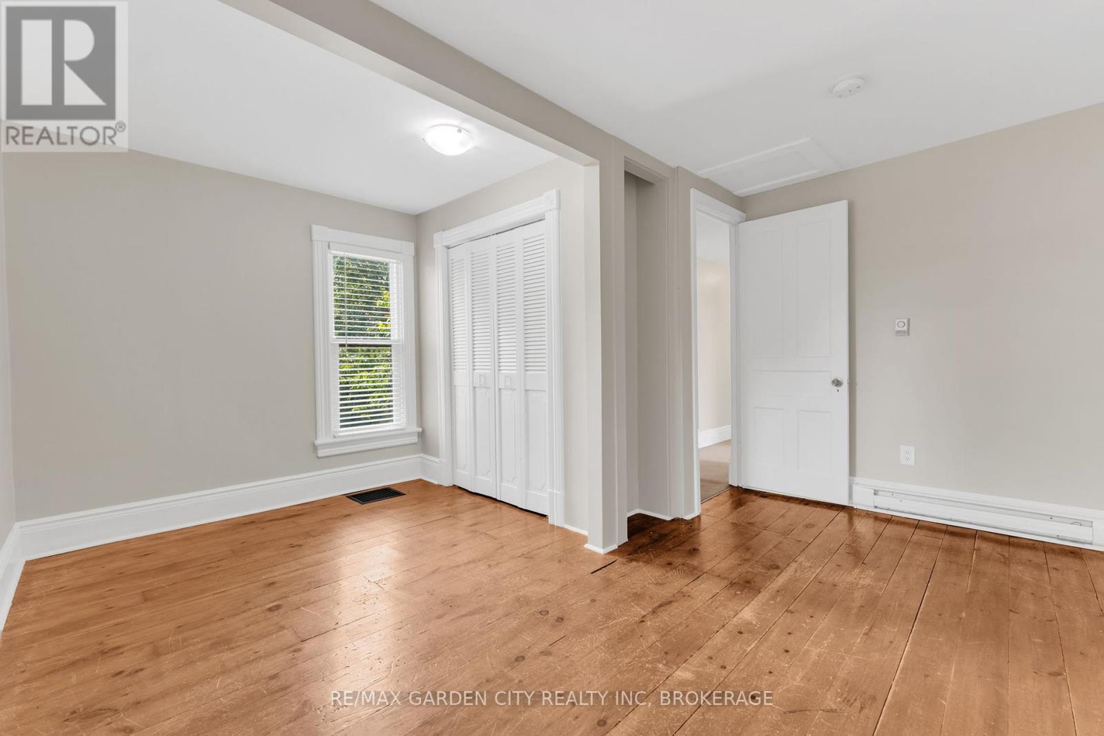 4208 Terrace Avenue, Niagara Falls, Ontario  L2E 3J4 - Photo 30 - X12231249