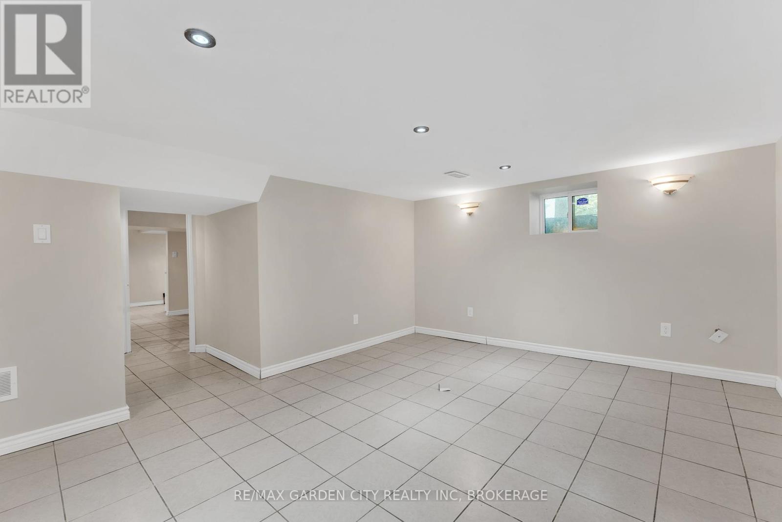 4208 Terrace Avenue, Niagara Falls, Ontario  L2E 3J4 - Photo 37 - X12231249