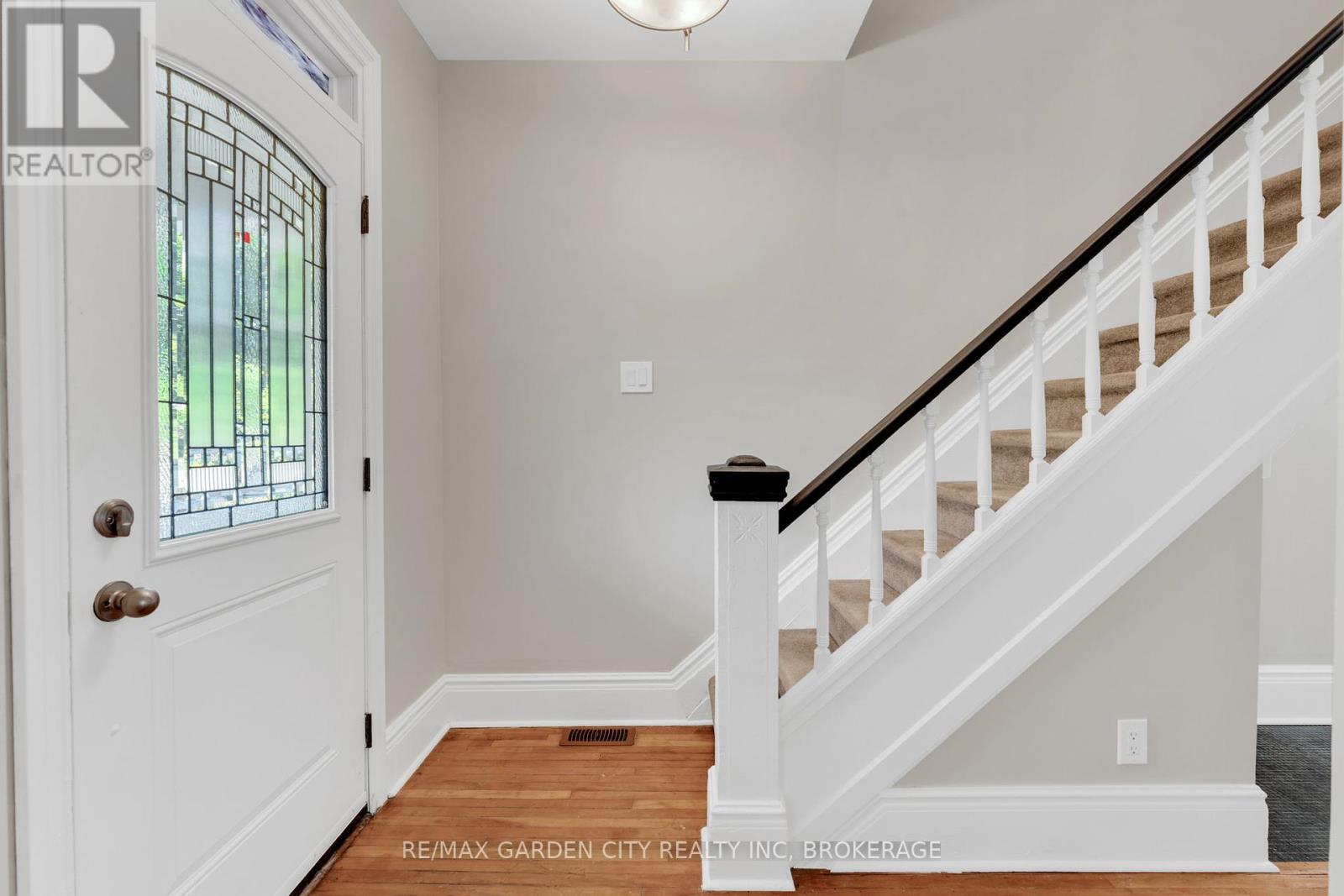 Property at 4208 TERRACE AVENUE image 4