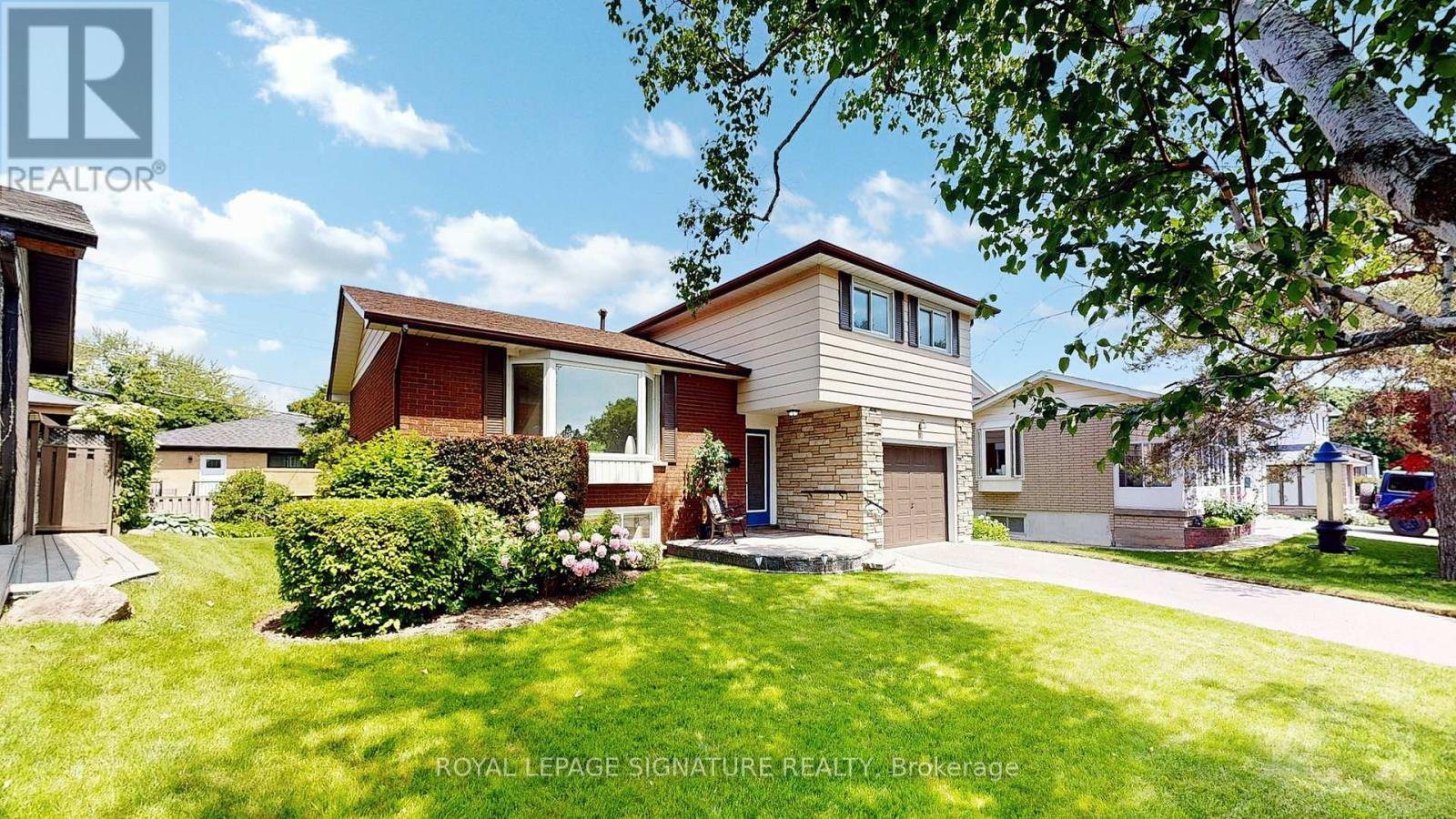Property at 10 O'DELL COURT image 3