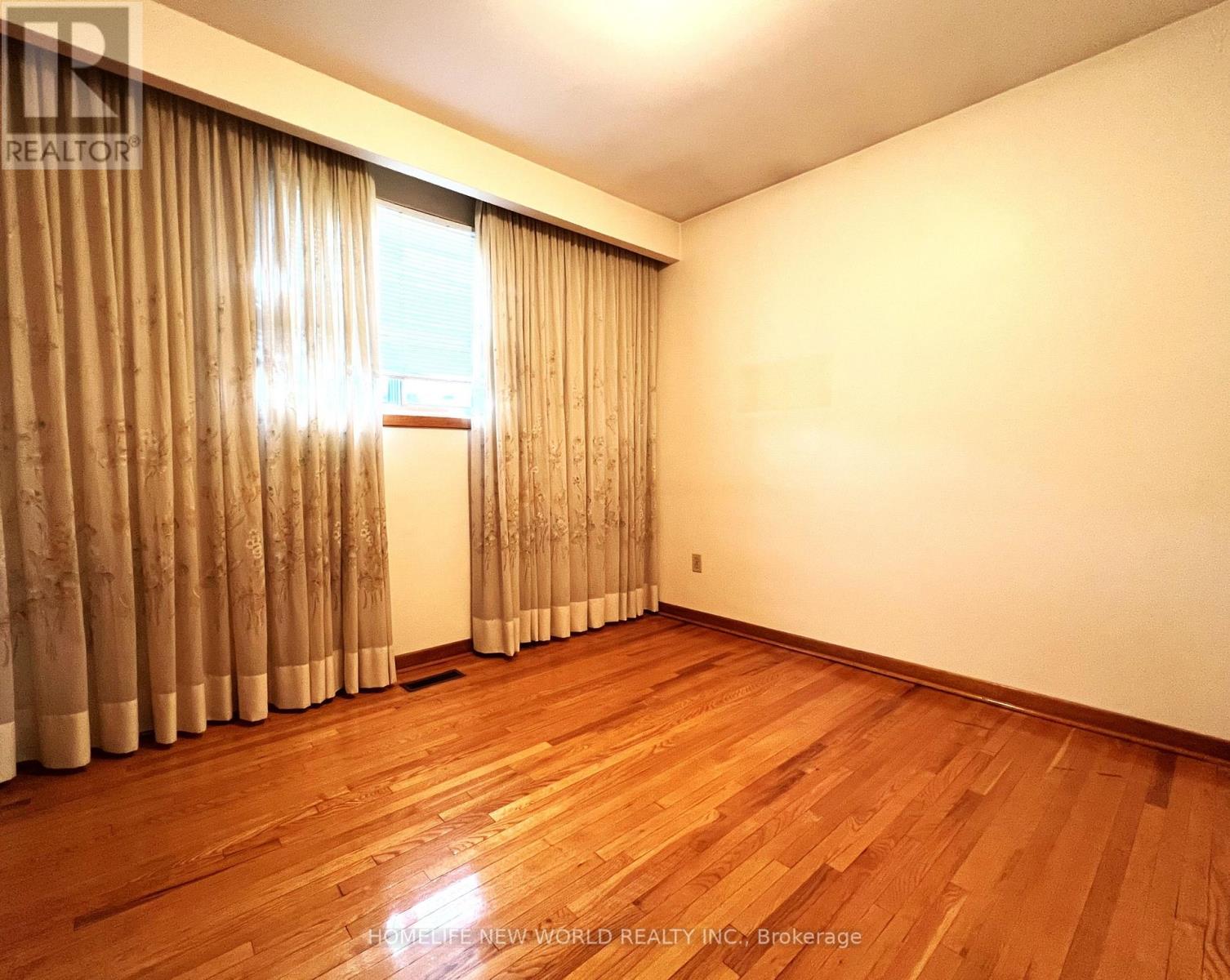 2a Fairglen Avenue, Toronto (L'amoreaux), Ontario  M1T 1G7 - Photo 15 - E12231254